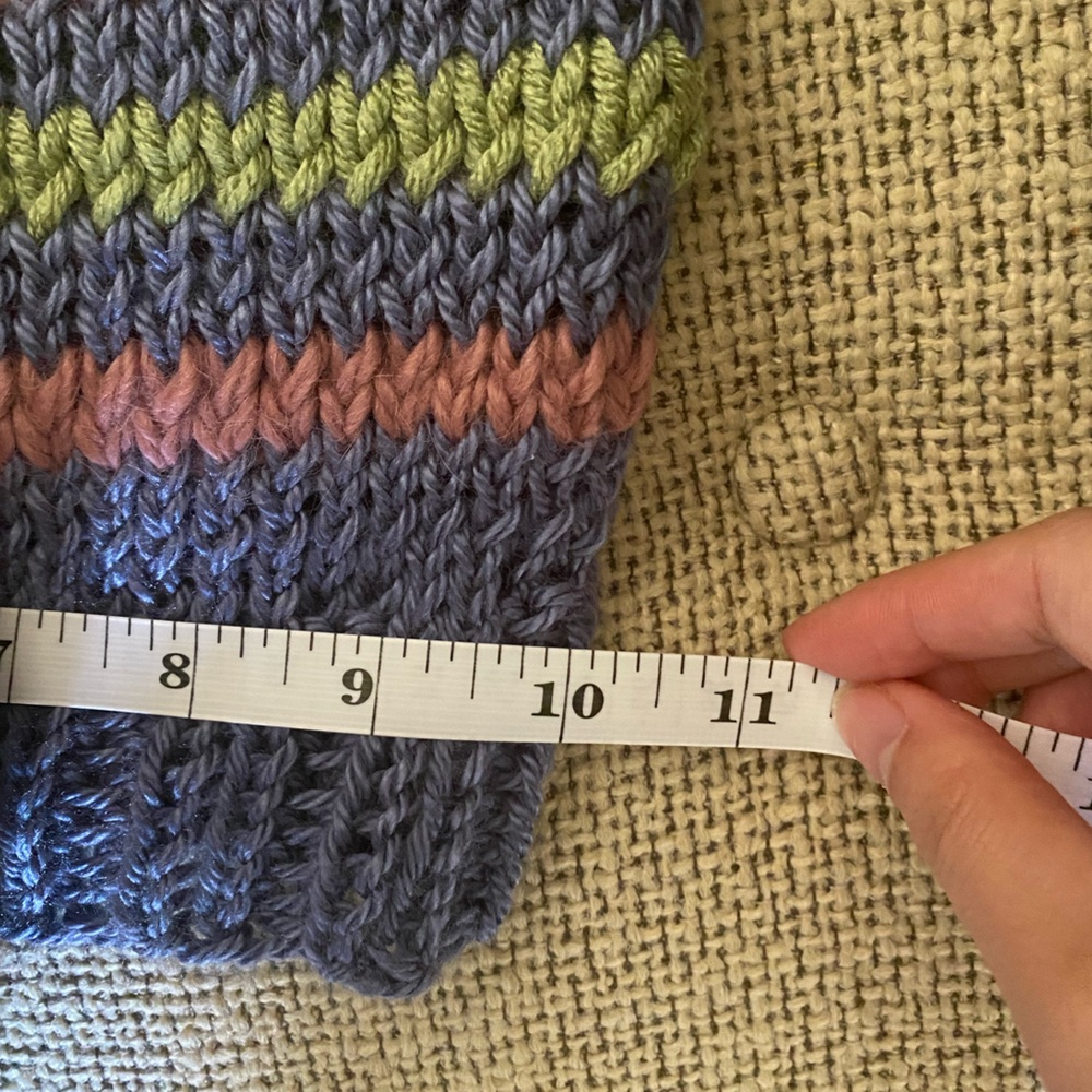 Hand Knitted Balaclava - Picture 6 of 6